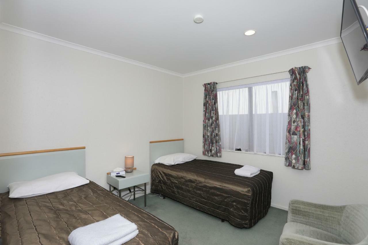 Pavilion Motel & Conference Centre Палмерстон-Норт Экстерьер фото